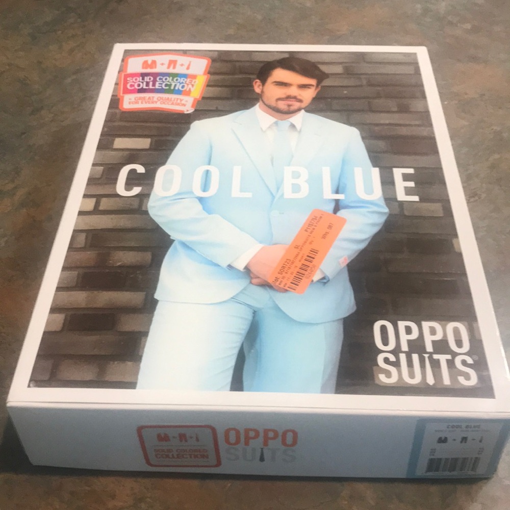 Oppo suit size 44 cool blue
